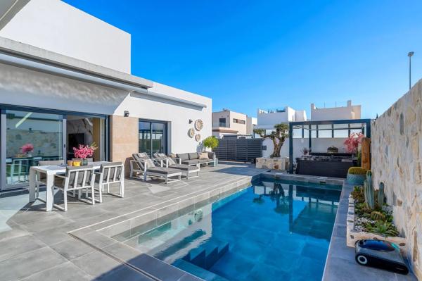 Casa independiente en calle Manuel de Falla