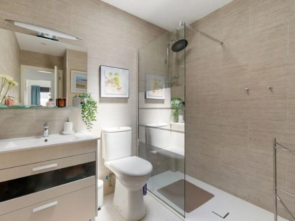 Casa independiente en calle Irlanda