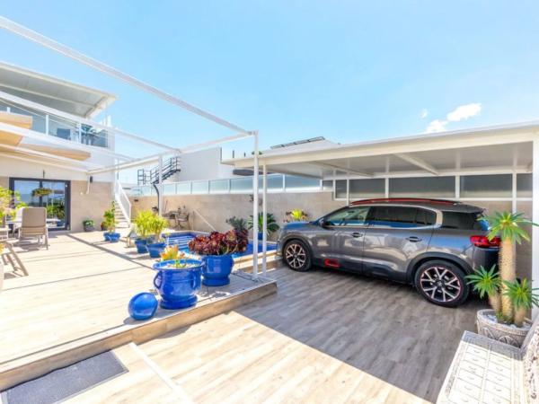 Casa independiente en calle Irlanda