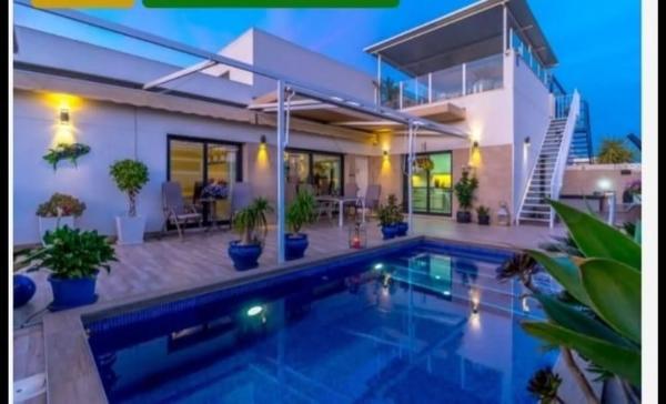 Casa independiente en calle Manuel de Falla