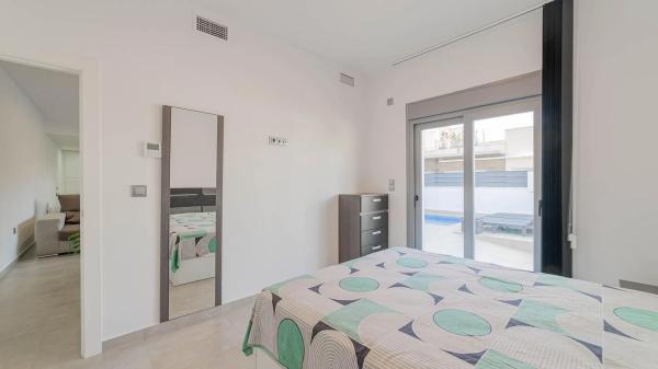 Casa independiente en calle Joaquín Andreu, 5