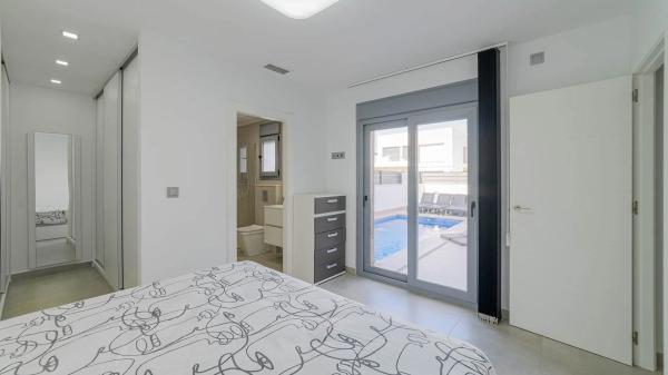 Casa independiente en calle Joaquín Andreu, 5