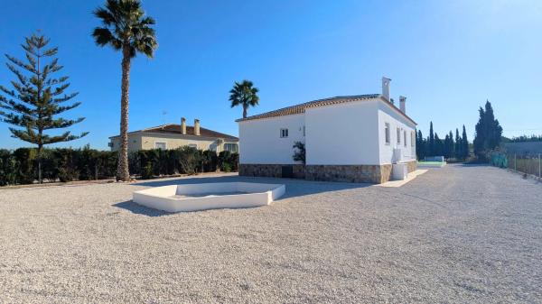 Casa independiente en Lugar Escorredor