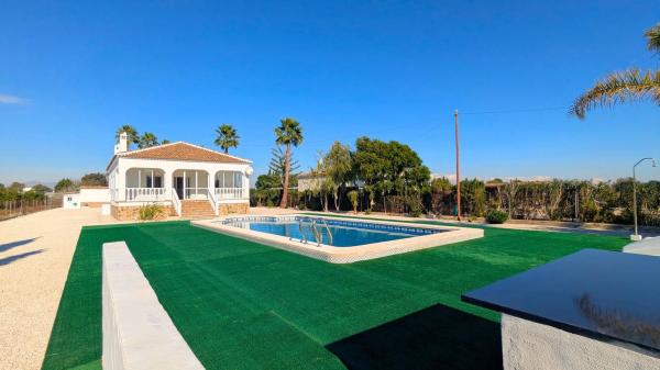 Casa independiente en Lugar Escorredor