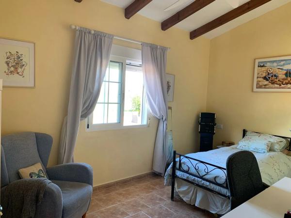 Casa independiente en vereda Sobreviñas