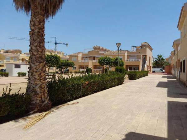 Piso en calle Virgen del Rosario