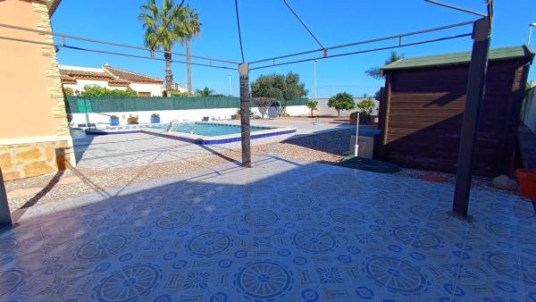 Chalet en Formentera del Segura