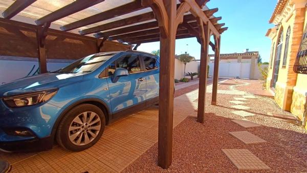 Chalet en Formentera del Segura