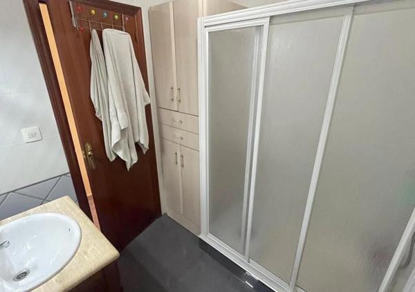 Chalet pareado en calle San Miguel