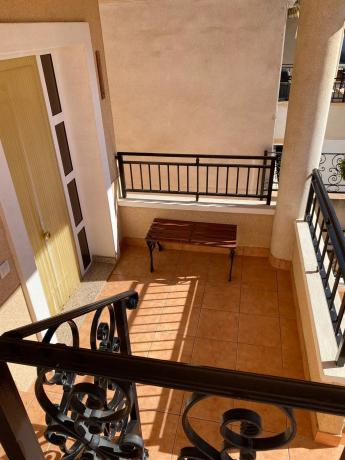 Chalet pareado en calle San Miguel