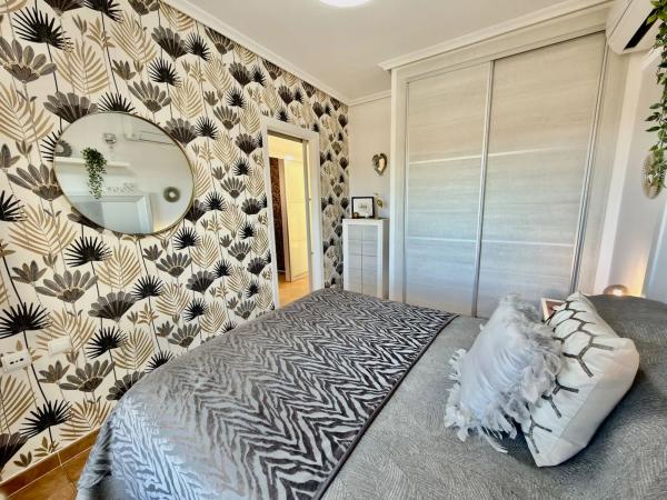 Casa independiente en calle Vicente Aracil, 5