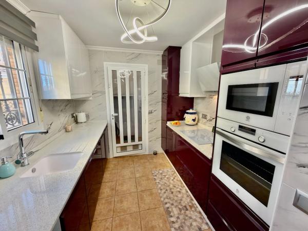 Casa independiente en calle Vicente Aracil, 5