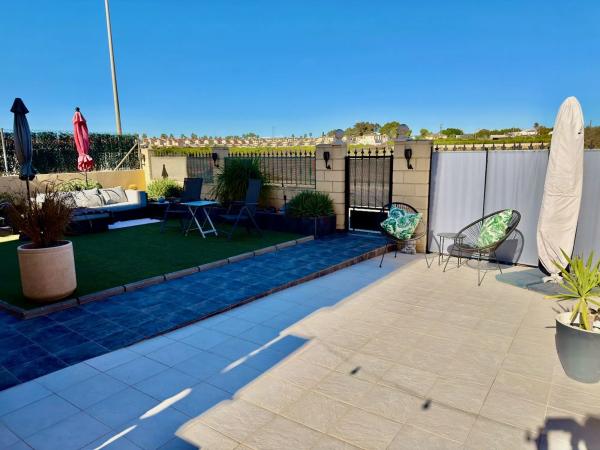 Casa independiente en calle Vicente Aracil, 5