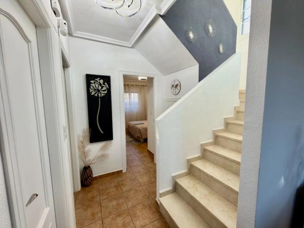 Casa independiente en calle Vicente Aracil, 5