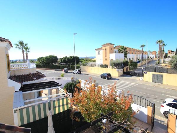 Casa independiente en calle el Bovalar