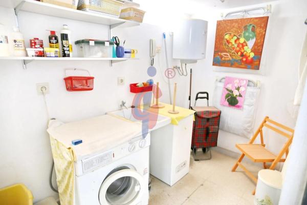 Estudio en calle Dolores Viudes Blasco, 1