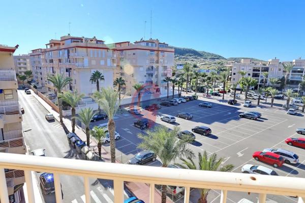 Estudio en calle Dolores Viudes Blasco, 1