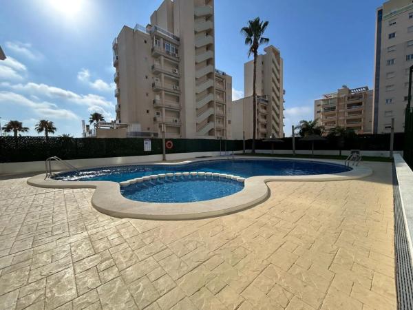 Piso en calle Alcalde Rosalino Pérez Hde