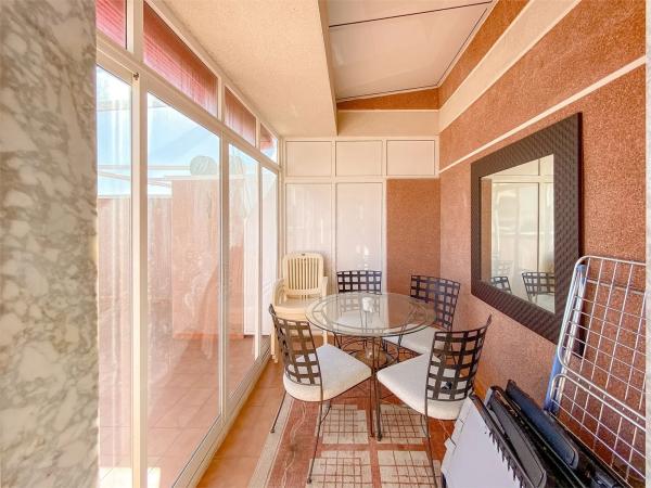 Piso en avenida del Puerto