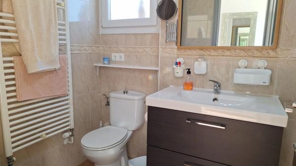 Casa independiente en CL Tamarit El, 6