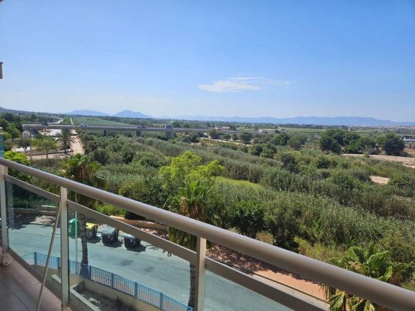 Piso en avenida del Puerto, 1