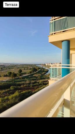 Piso en avenida del Puerto, 1