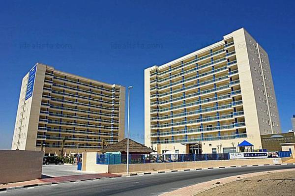 Piso en avenida del Puerto, 1