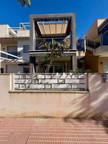 Chalet adosado en CL Felip De Togores