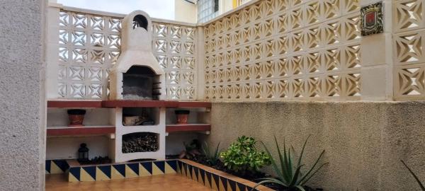 Chalet adosado en calle Berenguer de Massanet, 17