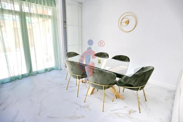 Piso en calle Ausiàs March, 80