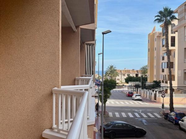 Piso en calle Nou d'Octubre, 3