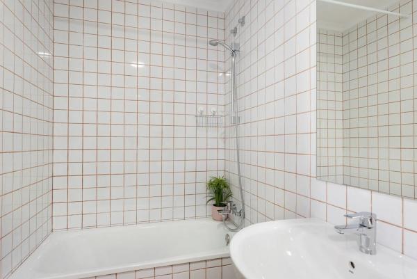 Piso en calle Azorín, 3