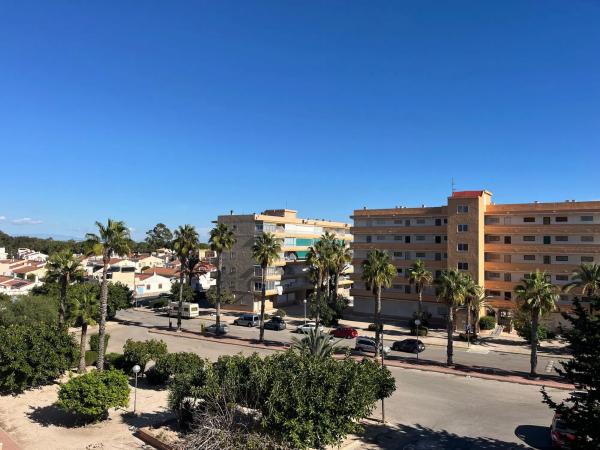 Piso en avenida de Las Palmeras