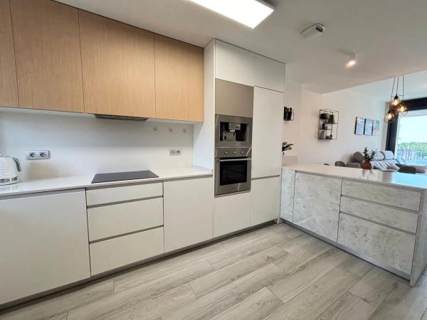 Piso en calle Jesús Lucas, 11