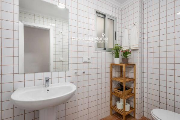 Piso en calle Azorín, 3