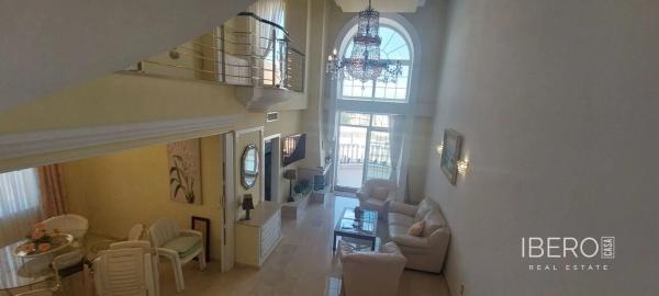 Piso en avenida de Cervantes