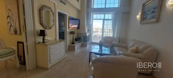 Piso en avenida de Cervantes