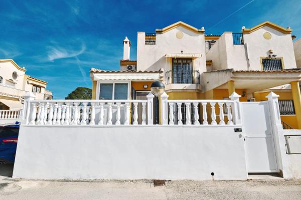 Casa independiente en CL Herba Bona l'