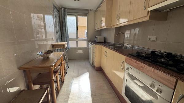 Piso en calle Ausiàs March, 83