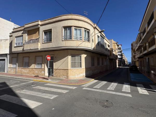 Piso en calle Ausiàs March, 83