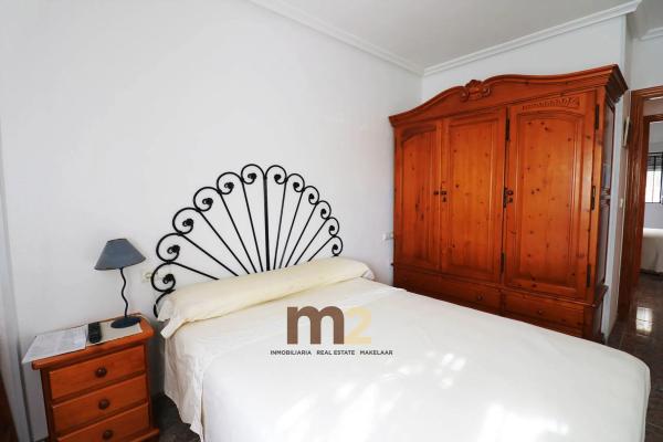 Chalet adosado en calle Lisboa