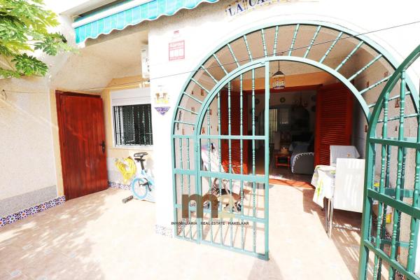 Chalet adosado en calle Lisboa