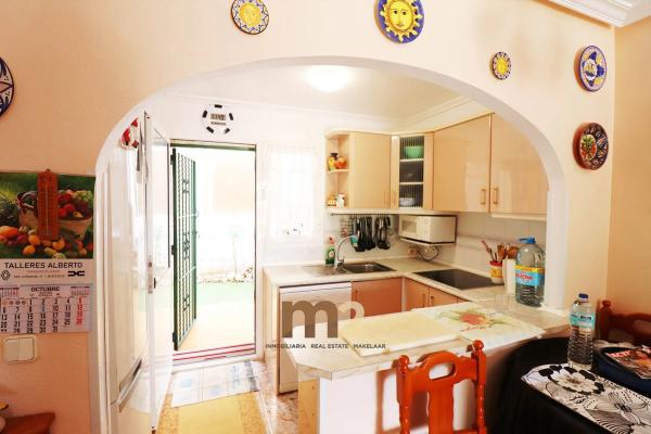 Chalet adosado en calle Lisboa