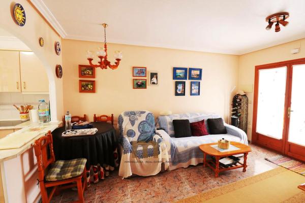 Chalet adosado en calle Lisboa