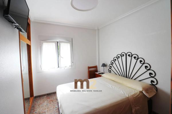 Chalet adosado en calle Lisboa