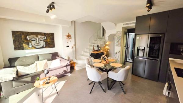 Chalet en Zona Pueblo