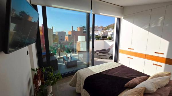 Chalet en Zona Pueblo