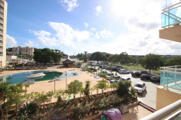 Piso en avenida del Puerto, 1