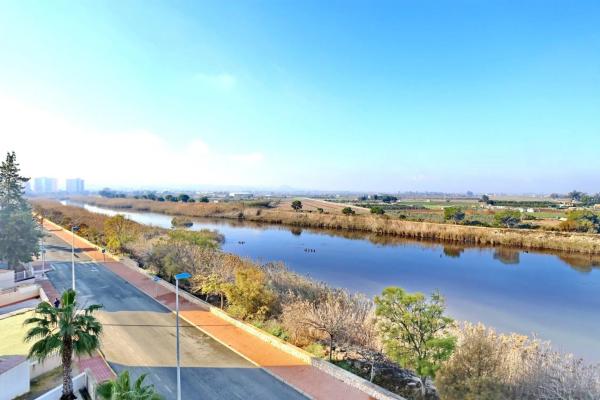 Piso en avenida del Puerto, 1