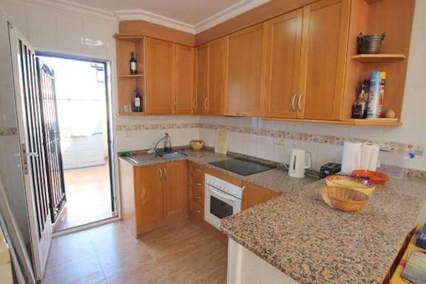 Chalet adosado en calle el Moll